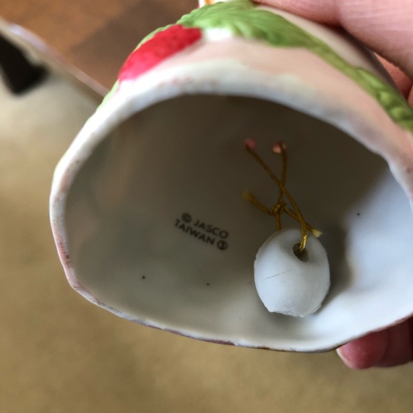 Vintage Jansco strawberry patches girl bell with bird and bunny - Picture 7 of 10